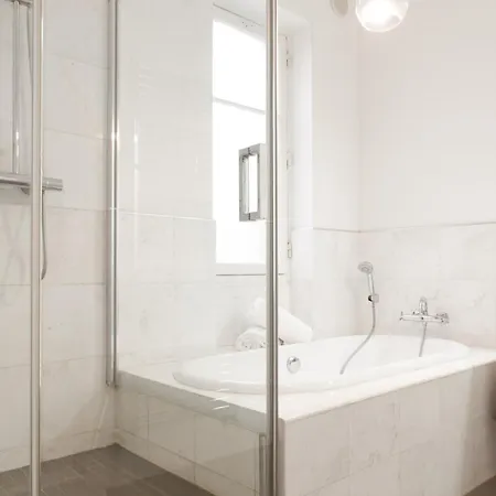 Francs Bourgeois - Marais - 2br - Cityapartmentstay 巴黎